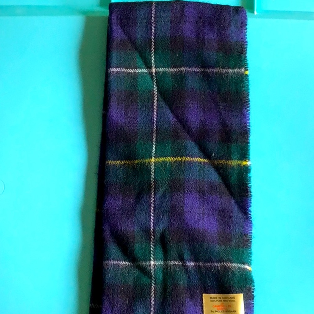 Wool scarf